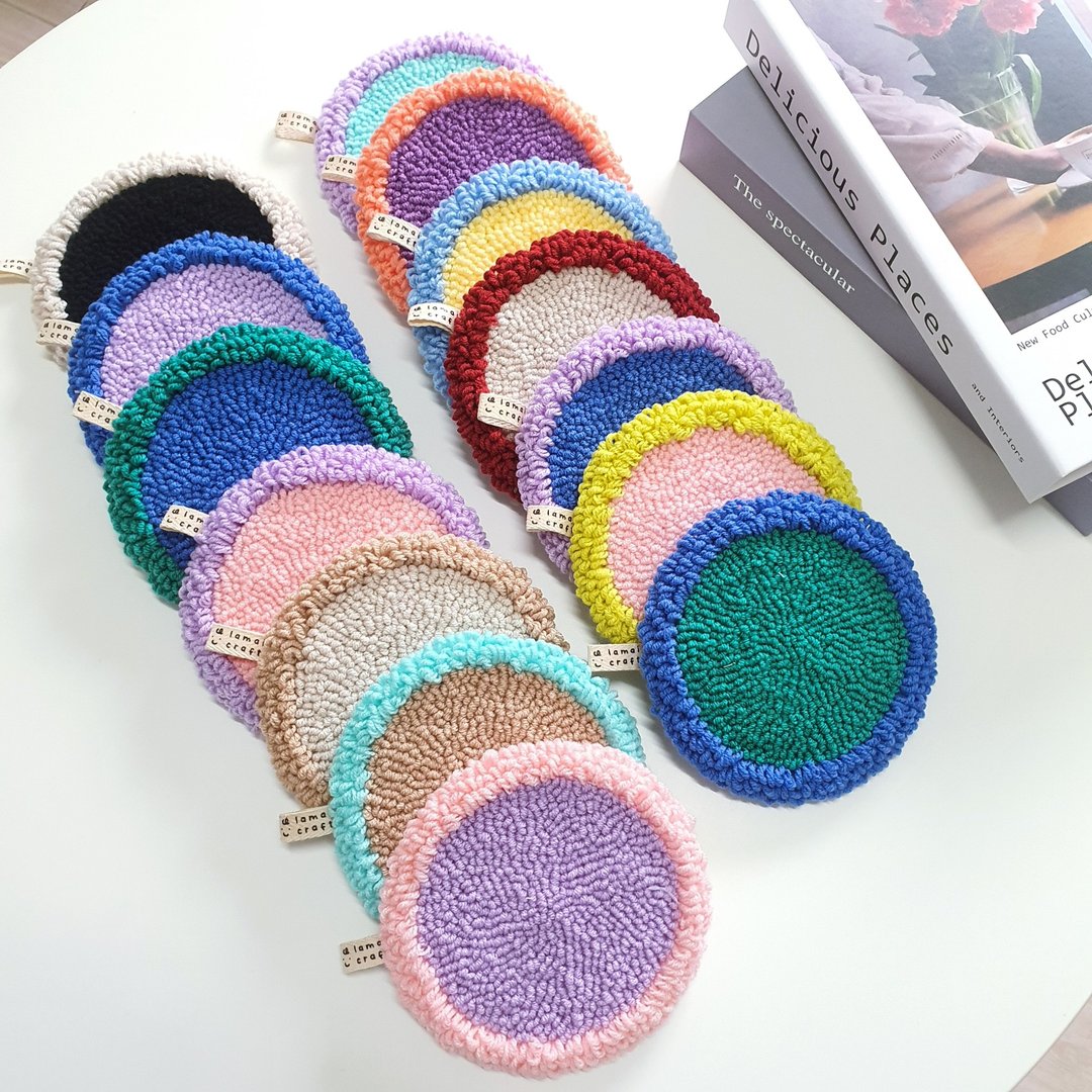 Ready to Ship Two Tone Punch Needle Coaster - 杯垫 - 绣线 多色