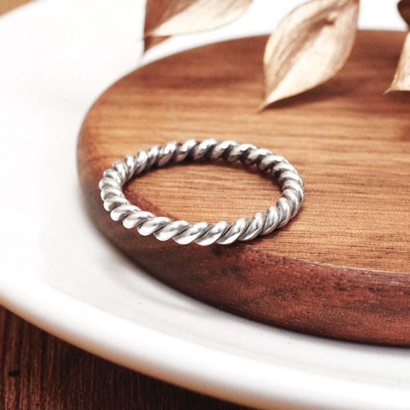 麻花戒指 银戒体验课 ART64高雄大远百 银饰手作 金工课程 文化币 - 金工/饰品 - 纯银 