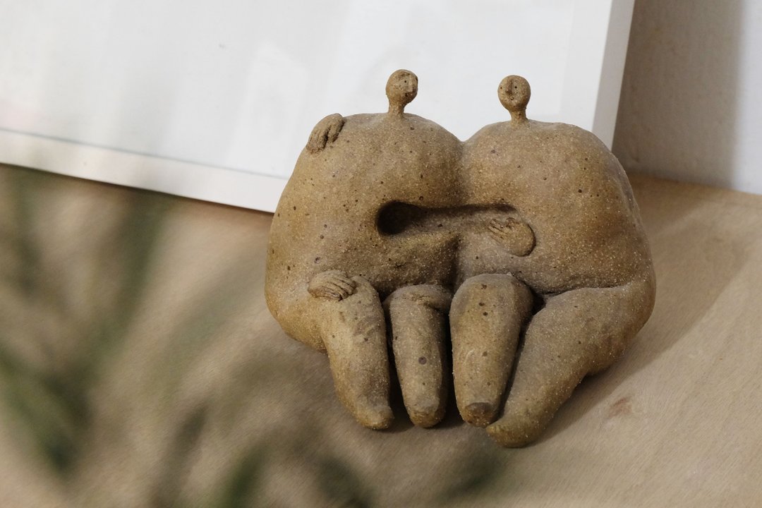| Luna 陶偶系列 | 聊聊天 陶偶 陶器 摆设 - 摆饰 - 陶 咖啡色