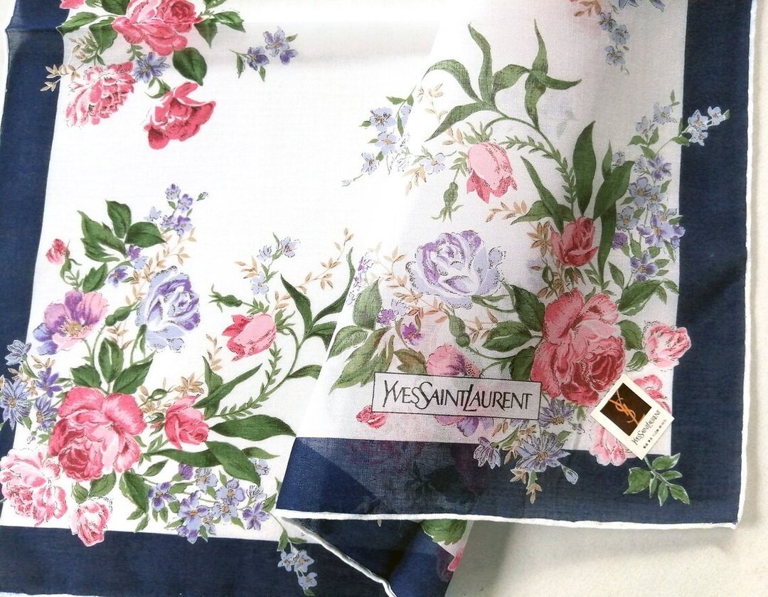 Yves Saint Laurent 古董手帕 花卉 玫瑰 口袋巾 19 x 19 英寸 - 手帕/方巾 - 棉 蓝色
