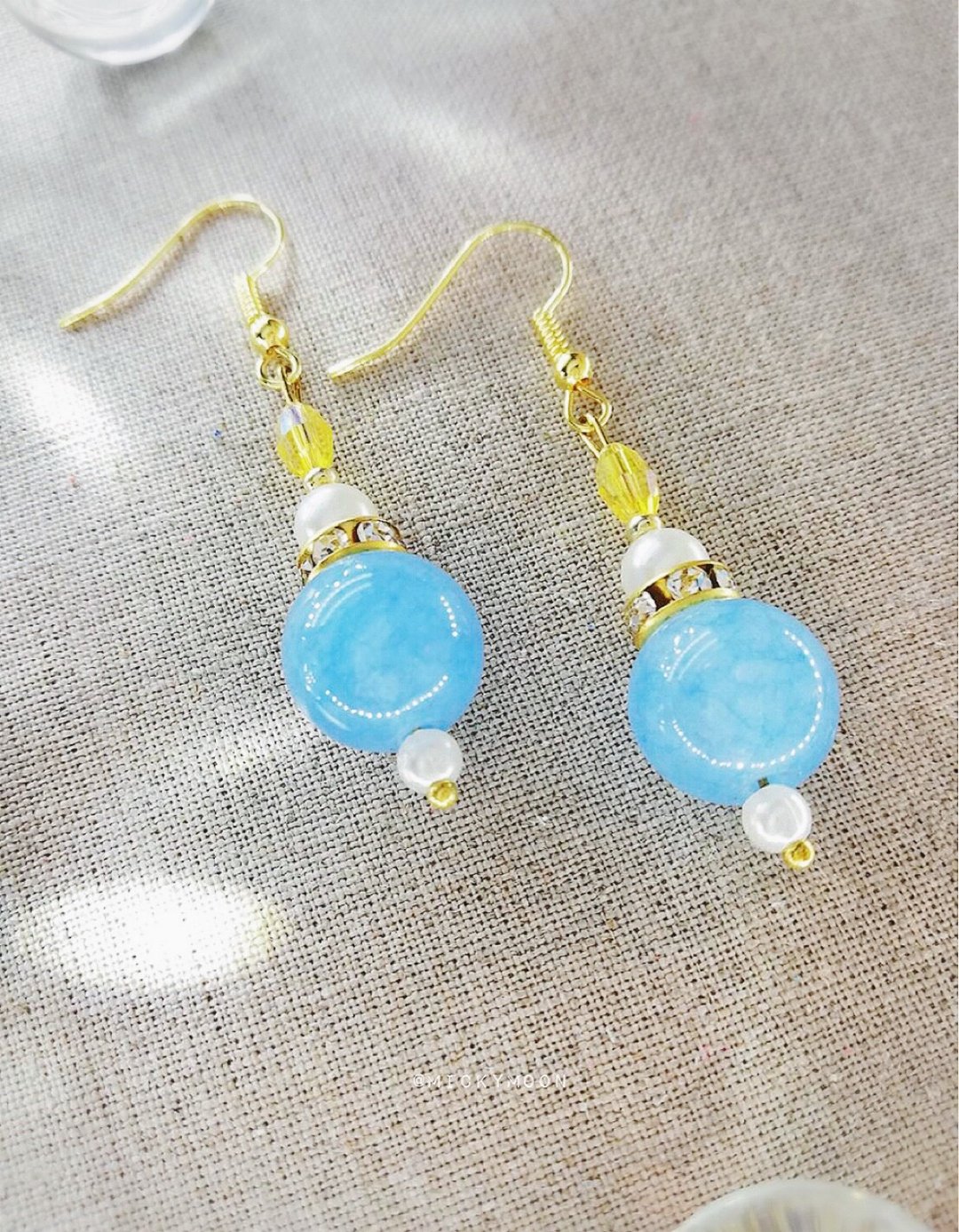 Handmade bead earring - 耳环/耳夹 - 塑料 蓝色
