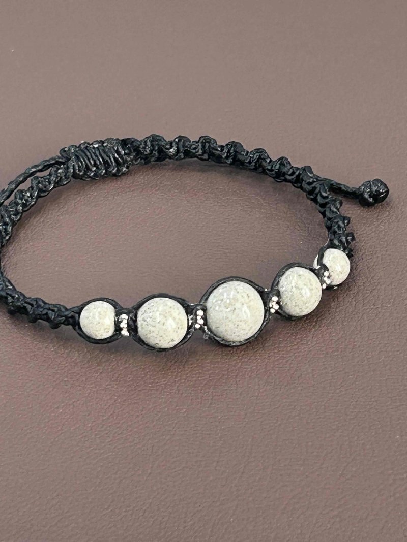 北投石编织手链 (男女适用) - 手链/手环 - 宝石 白色