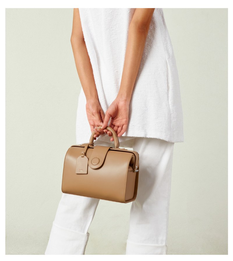 Doctor Mo. Box24 Sand - 手提包/手提袋 - 真皮 卡其色