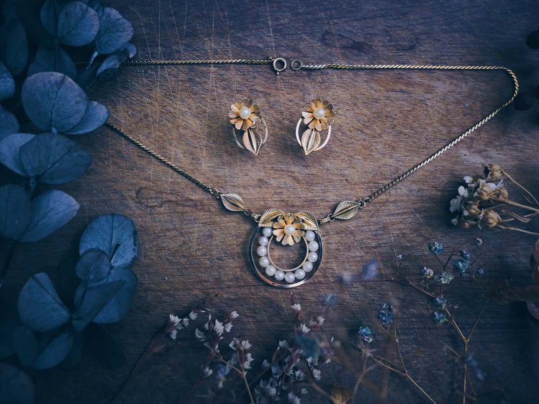 Van Dell 紫薇花珍珠项链耳环套组-美国古董首饰 Vintage Jewelry - 项链 - 珍珠 