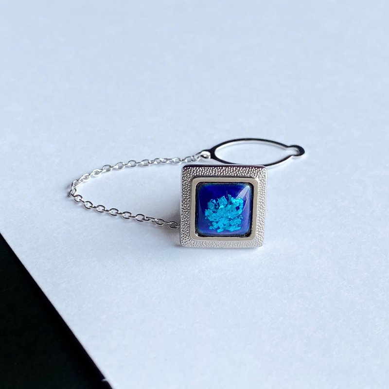 Leaf Chirashi [Sapphire Sapphire] Cloisonne Tie Tack Lapel Pin Pure Silver Leaf Leaf Cloisonne - 领带/领带夹 - 其他材质 蓝色