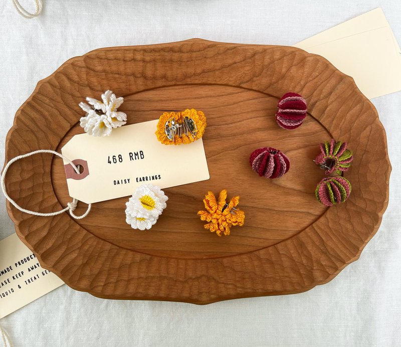 原创手工钩针立体花耳钉 - 耳环/耳夹 - 棉．麻 多色