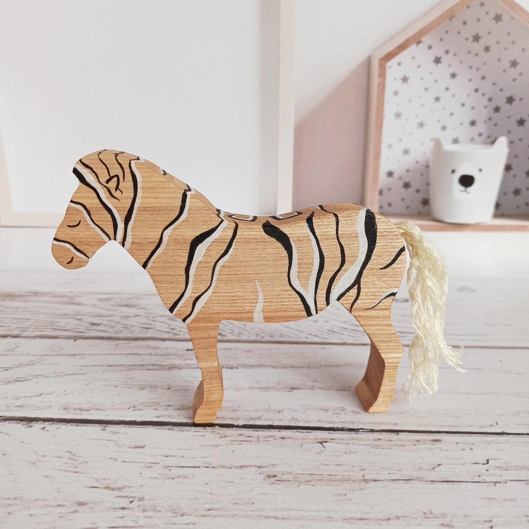 Wooden toy animals, safari animals zebra, Montessori baby toys, first toy - 玩具/玩偶 - 木头 咖啡色
