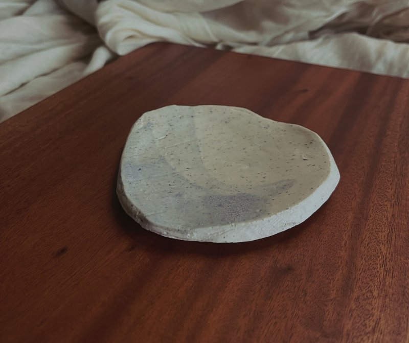 云朵 陶瓷小碟、小盘子、点心盘、陶瓷食器 - 浅碟/小碟子 - 陶 