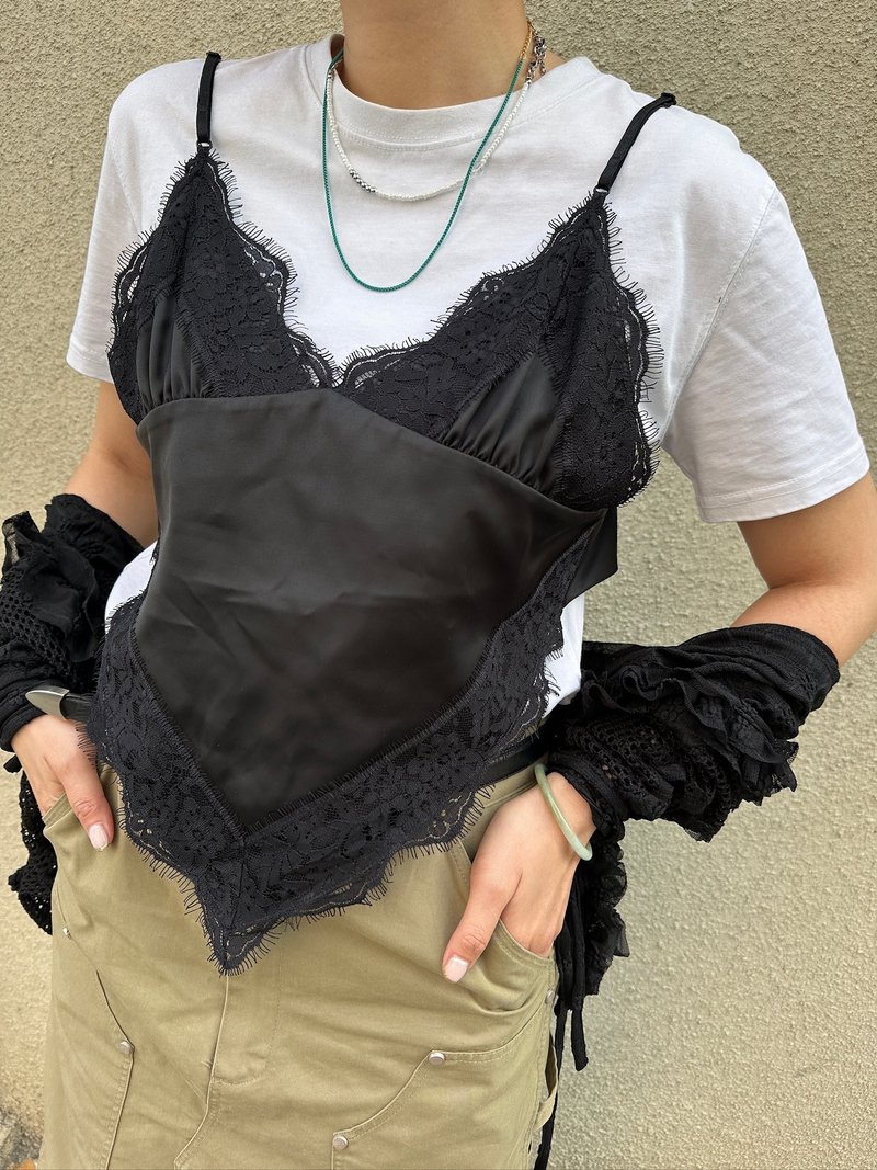 PDD archive VT165 Lace vest - 女装背心 - 其他人造纤维 黑色