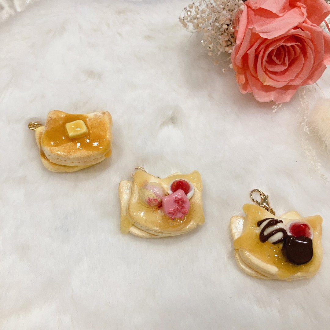 【花屋甜品】日本仿真轻黏土-猫咪冰淇淋松饼 - 吊饰 - 其他材质 橘色