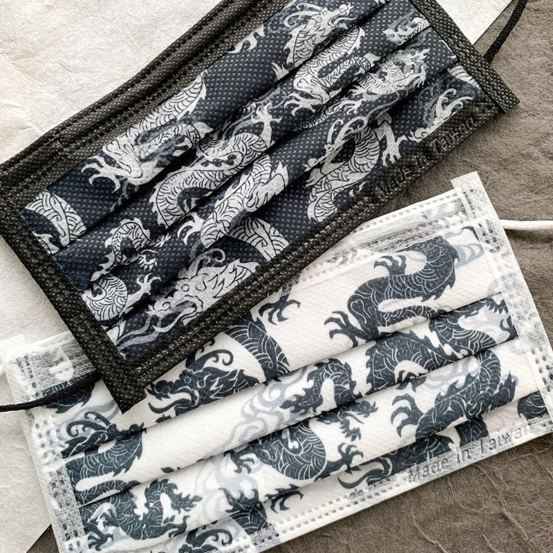 【奕纶台湾制】成人平面防护口罩_飞跃龙门 (10入/盒) - 口罩 - 其他材质 黑色