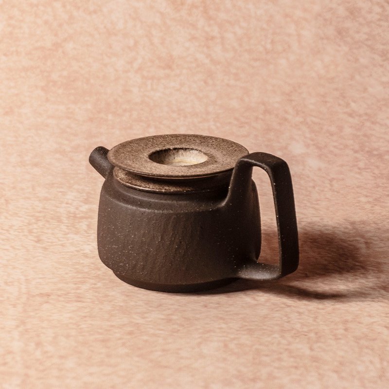 无我系列 - 暮光茶器150ml - 茶具/茶杯 - 陶 咖啡色