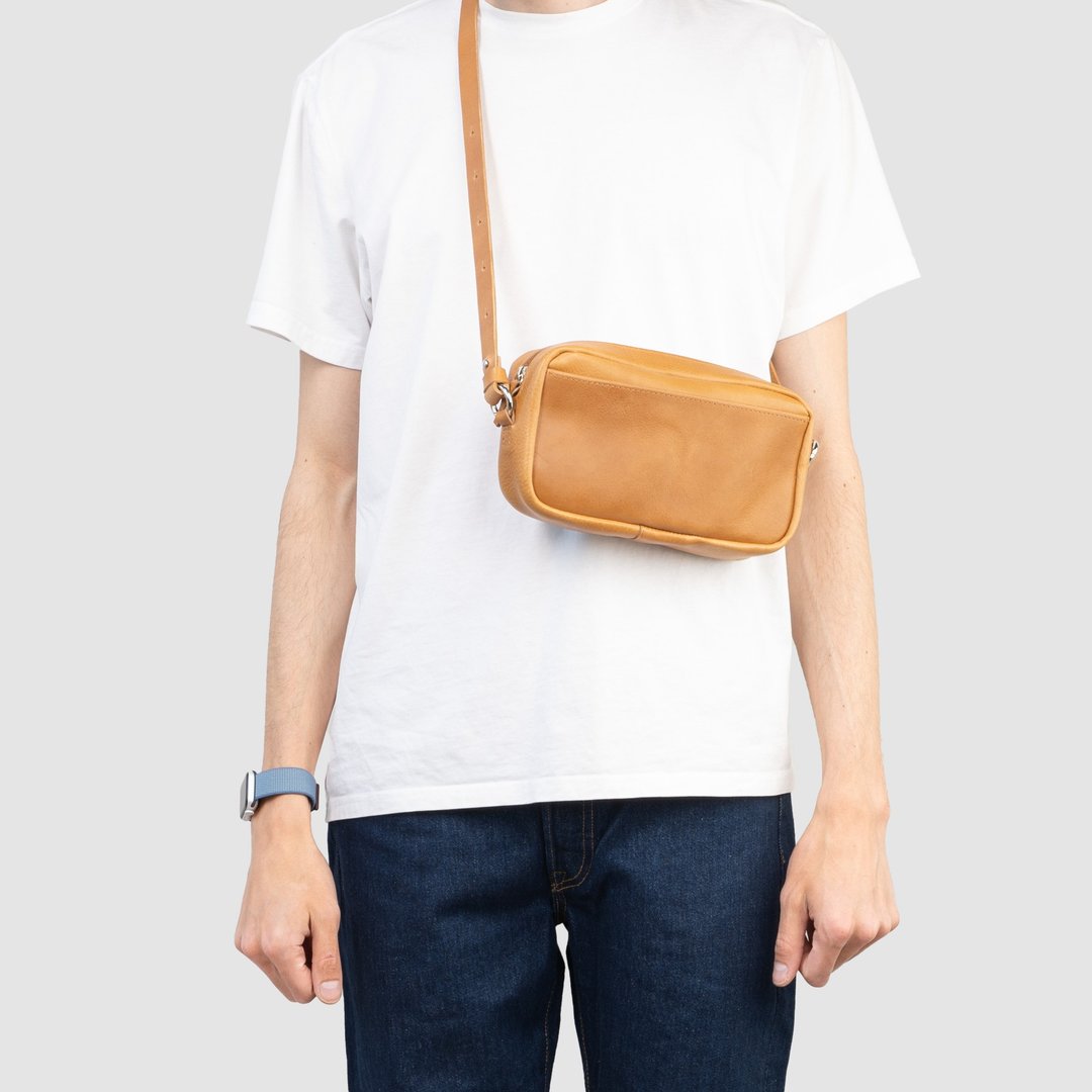 Mini Messenger - 极简主义者 1.0  日常必需品的小巧皮革包 - 手提包/手提袋 - 真皮 咖啡色
