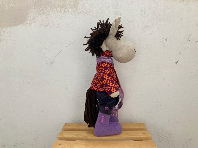 手工马玩偶，新年礼物，2026 龙年象征，男孩生日礼物 - 玩具/玩偶 - 亚麻 紫色