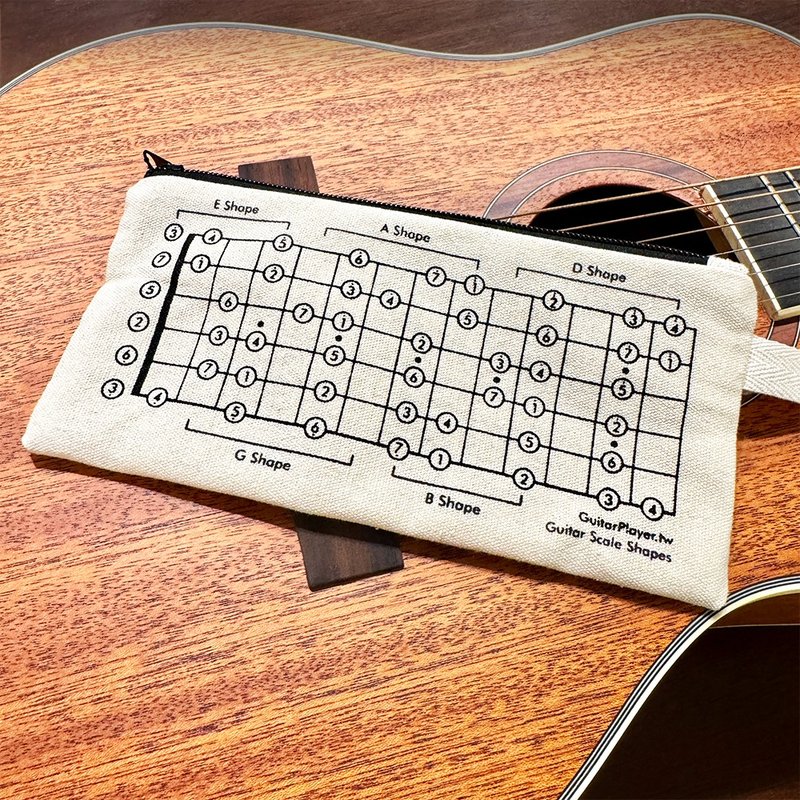 Guitar Player 手工绢印 吉他指板音阶图表随身袋 拉链包 笔袋 - 其他 - 棉．麻 