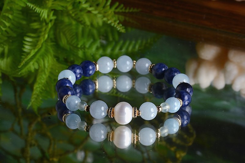 【神山晶礦】平靜海面的倒映/珍珠/海藍寶/葡萄/蘇打石 - 手链/手环 - 水晶 蓝色