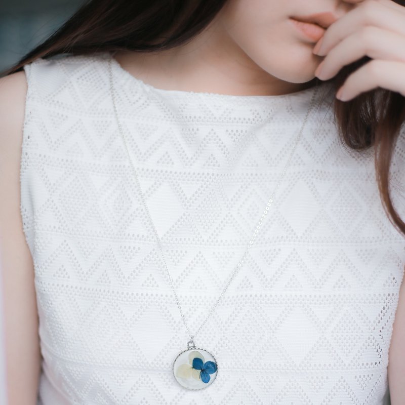 Hydrangeas (two tone) -necklaec(sliver color) 30 mm - 项链 - 植物．花 蓝色