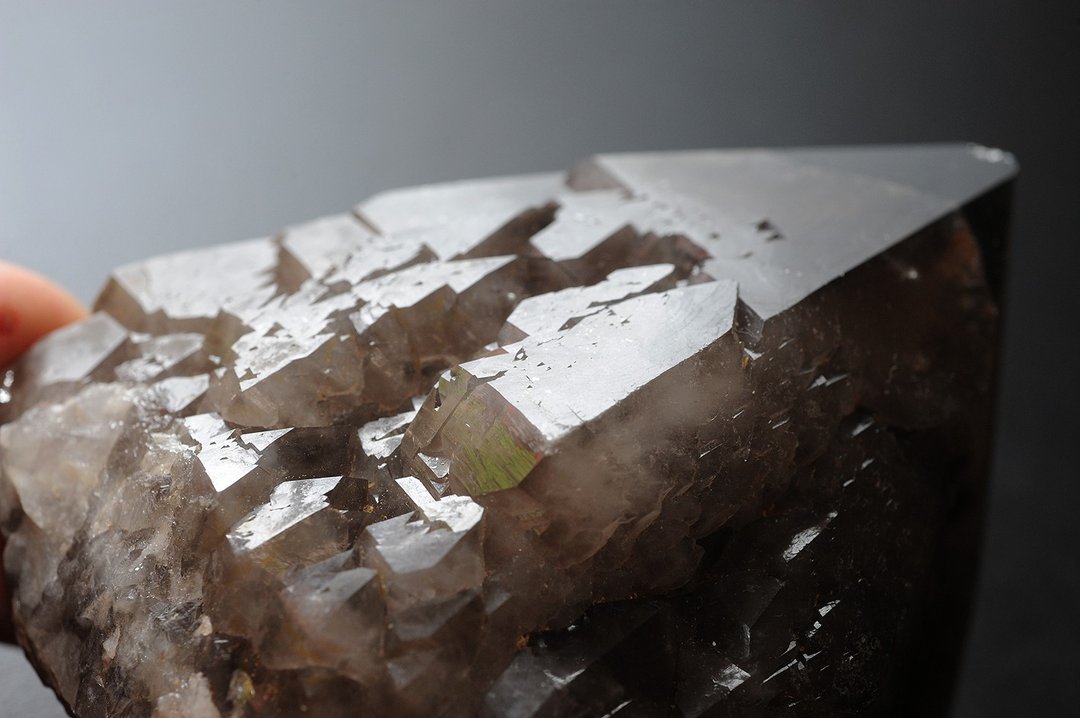 金字塔黑水晶 矿石/水晶/灵修/开运/招财/破煞/防小人 - 摆饰 - 水晶 