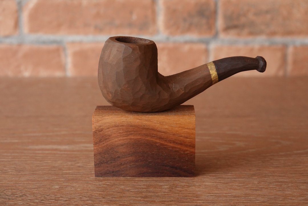 This is not a pipe - 玩偶/公仔 - 木头 咖啡色