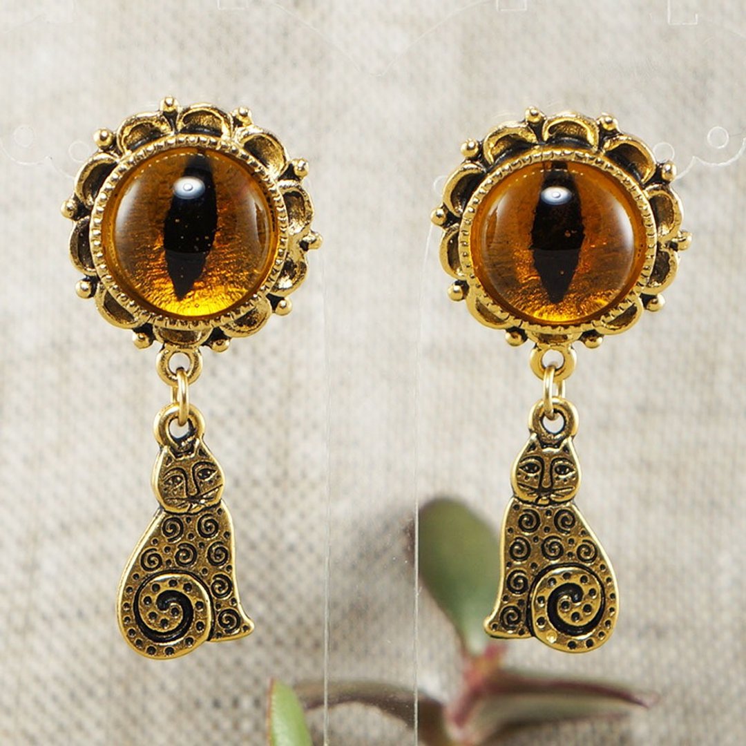 Yellow Orange Glass Cat Eye Evil Eye Kitten Gold Protection Earrings Jewelry - 耳环/耳夹 - 玻璃 黄色