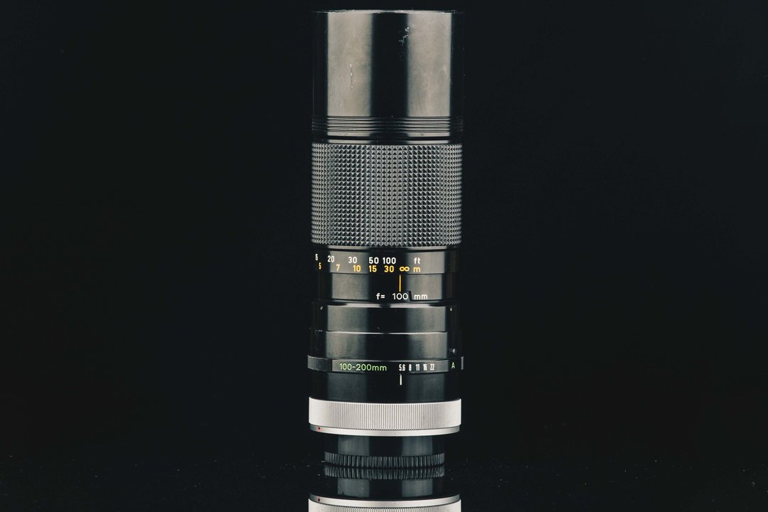 Canon ZOOM LENS FD 100-200mm F=5.6 #4539 #相机镜头 - 相机 - 其他金属 