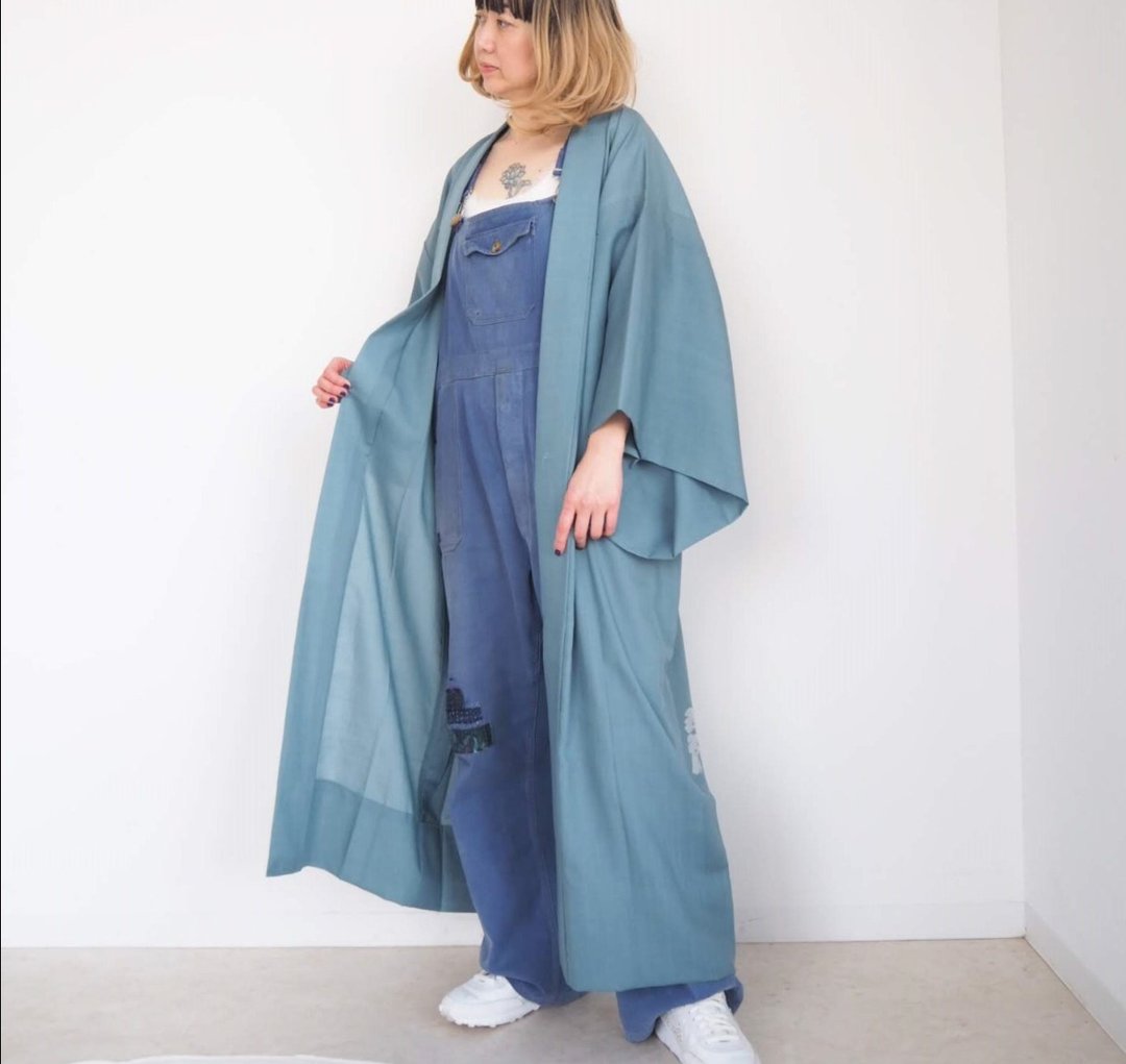 Light Silk+Wool Dusty Blue Green Kimono, Back Print Art Pain - 中性连帽卫衣/T 恤 - 丝．绢 
