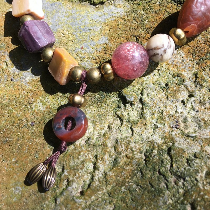 【Lost and find】 太阳石 蛋黄石 戈壁石 海洋玛瑙 手链 RD01 - 手链/手环 - 宝石 红色