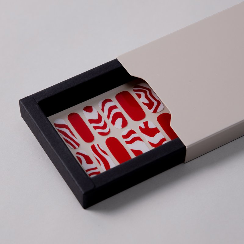 Sugar Free 凝胶指甲贴 - 指甲油/指甲贴 - 其他材质 红色