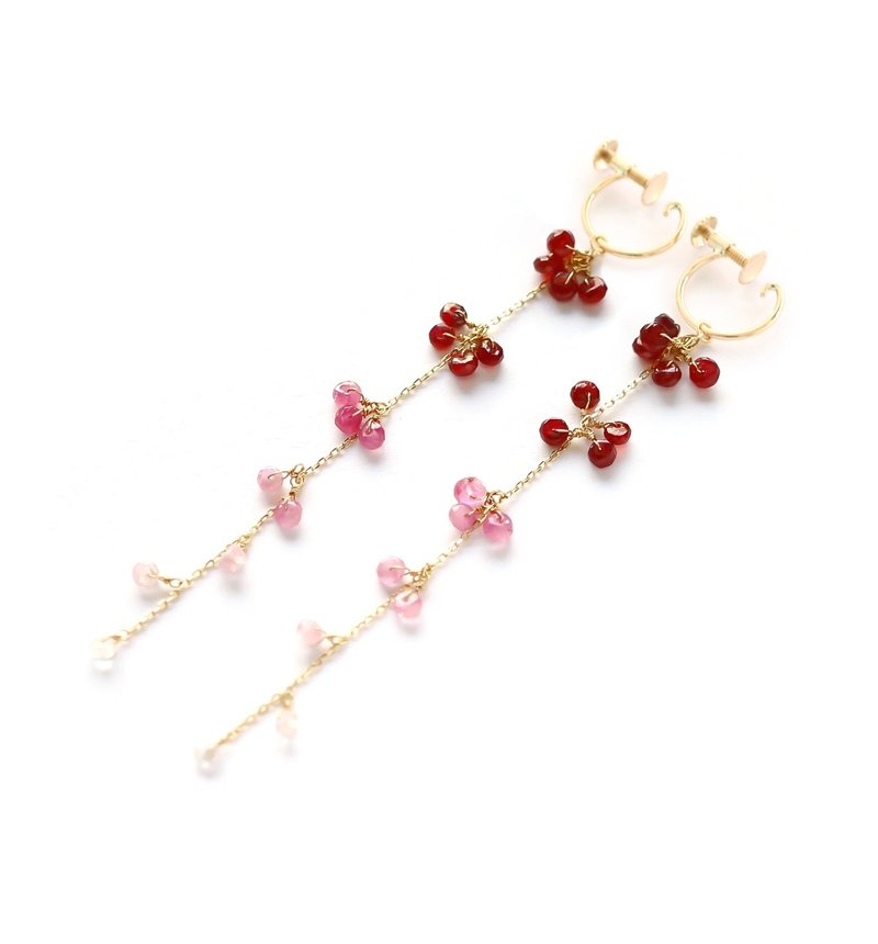 七月诞生石 K10 红宝石渐层长款耳环 ~ESPOIR~ - 耳环/耳夹 - 宝石 红色