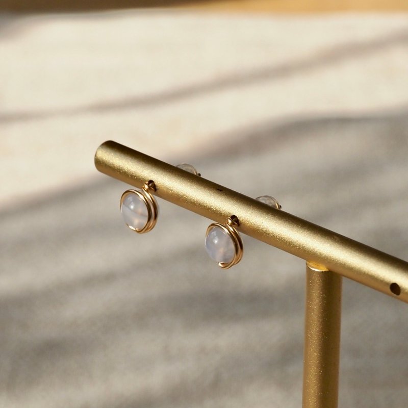 ll 6mm蓝纹玛瑙耳环 ll 金线框耳针 耳夹 / 一对 ER-00080 - 耳环/耳夹 - 宝石 紫色