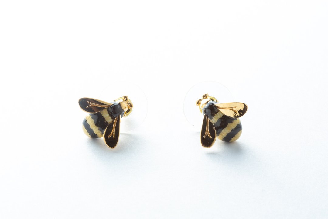 小蜜蜂925纯银耳夹耳环~BEE Earrings clip - 耳环/耳夹 - 珐琅 