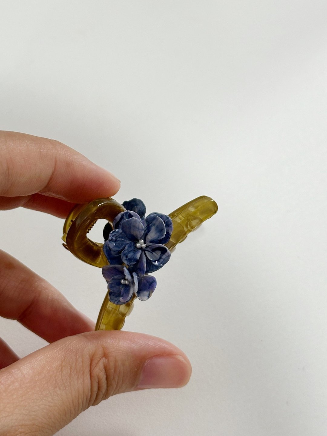 Simplicity | 黏土花 迷你发夹 Mini Clay Hair Clip - 发饰 - 其他材质 蓝色