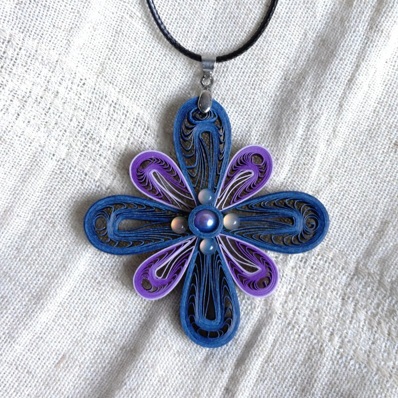 长版蓝紫双色八瓣深蓝芯卷纸珠饰雅致风项链 - 项链 - 纸 蓝色