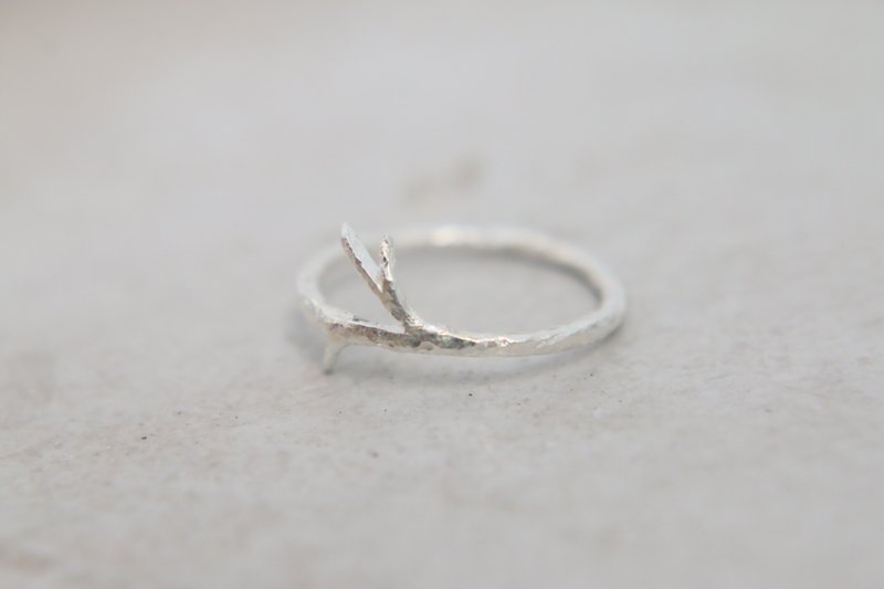 纯银 戒指 (0957) 依靠 - 戒指 - 其他金属 银色