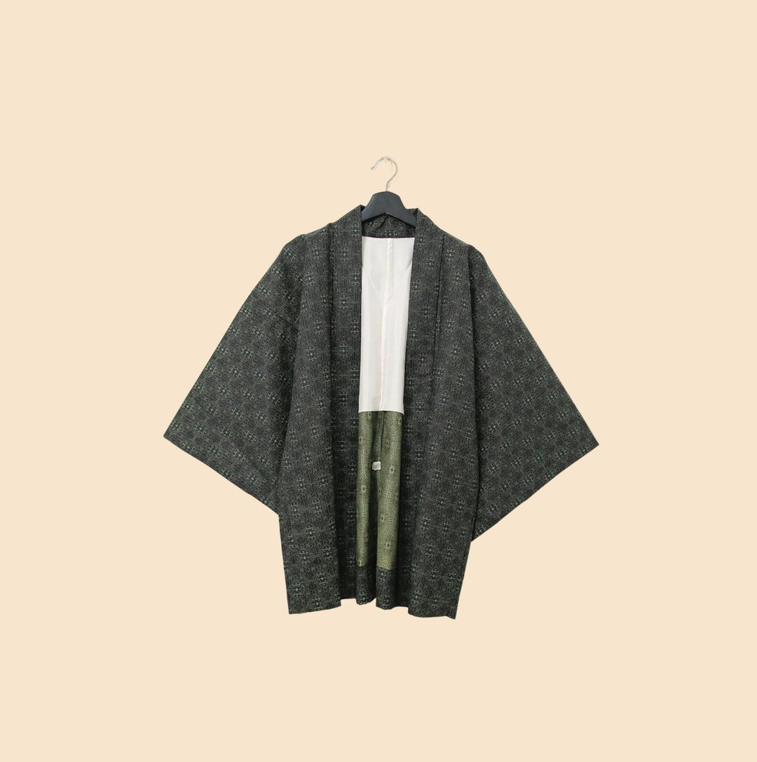 Back to Green-日本带回羽织  橄榄灰绿 细致图 /vintage kimono - 女装休闲/机能外套 - 丝．绢 