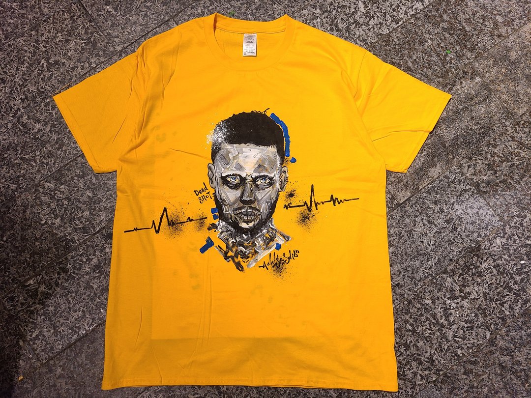 ANNSTUDIO 手绘定制服饰 stephen curry 人像/订制 - 男装上衣/T 恤 - 棉．麻 黄色
