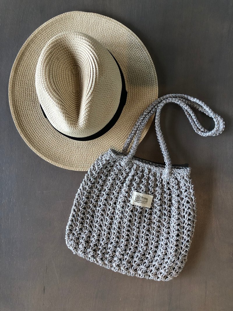 手工编织包 肩背包 手提包 镂空包 侧背包 - 灰系静语镂空包 - 手提包/手提袋 - 棉．麻 银色