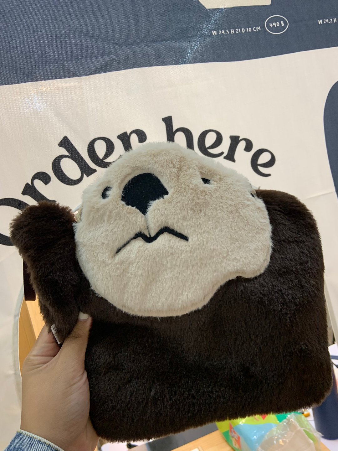 Sidebag Sea otter (Holdme please) /handbag animal otter(shou - 侧背包/斜挎包 - 聚酯纤维 咖啡色