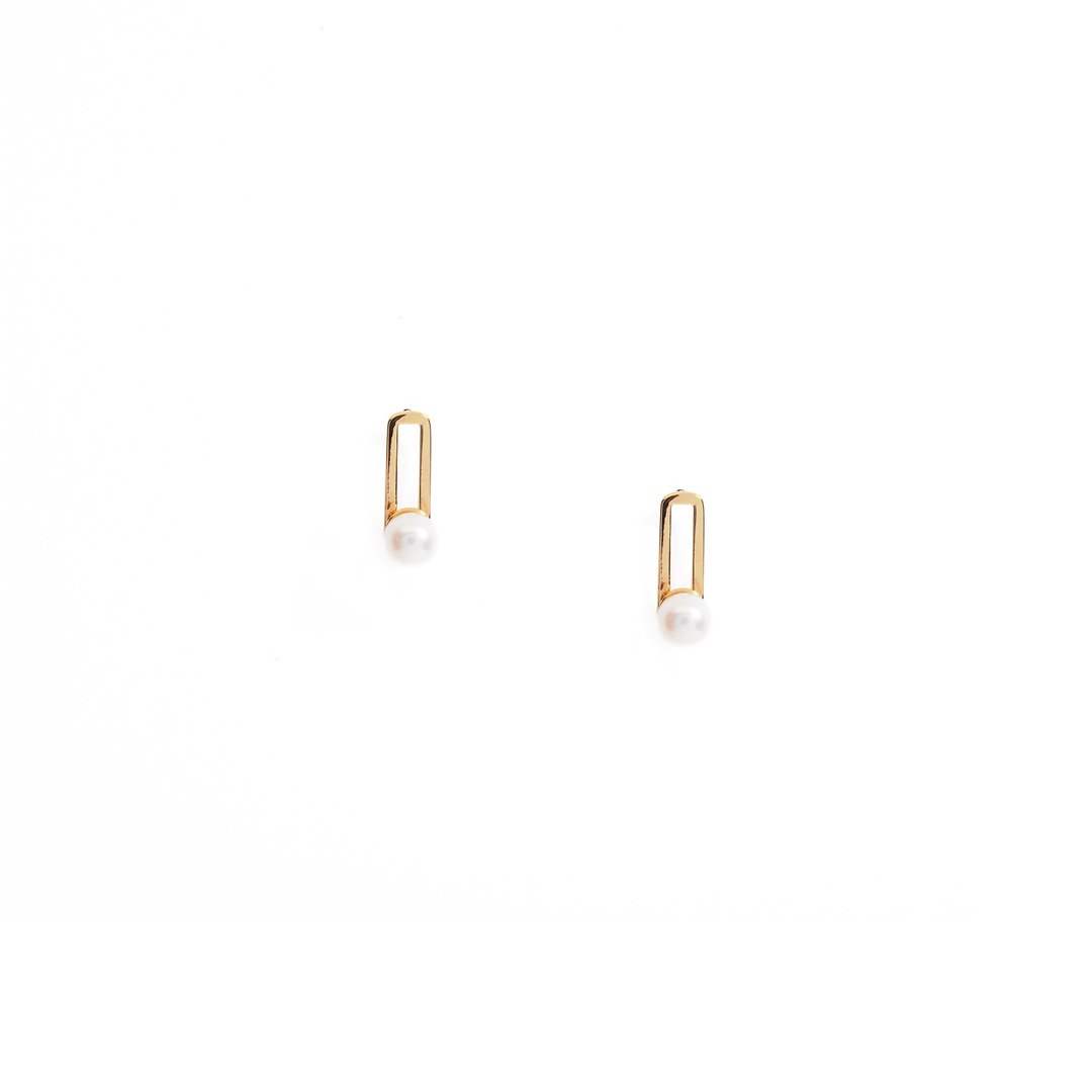 珍珠耳环 925银厚镀18K金 Linear Pearl Earring - 耳环/耳夹 - 珍珠 粉红色