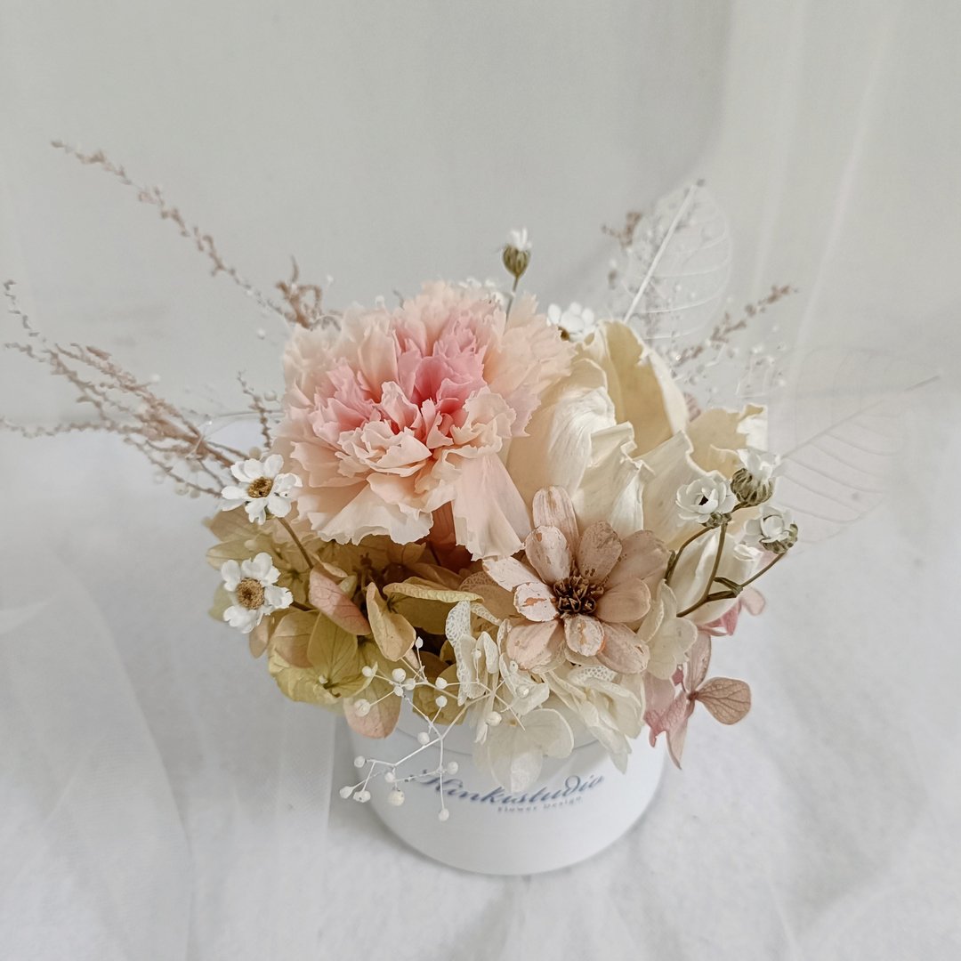 情人节礼物花束永生康乃馨盆花  生日求婚结婚捧花永生干燥花毕业 - 干燥花/捧花 - 植物．花 粉红色