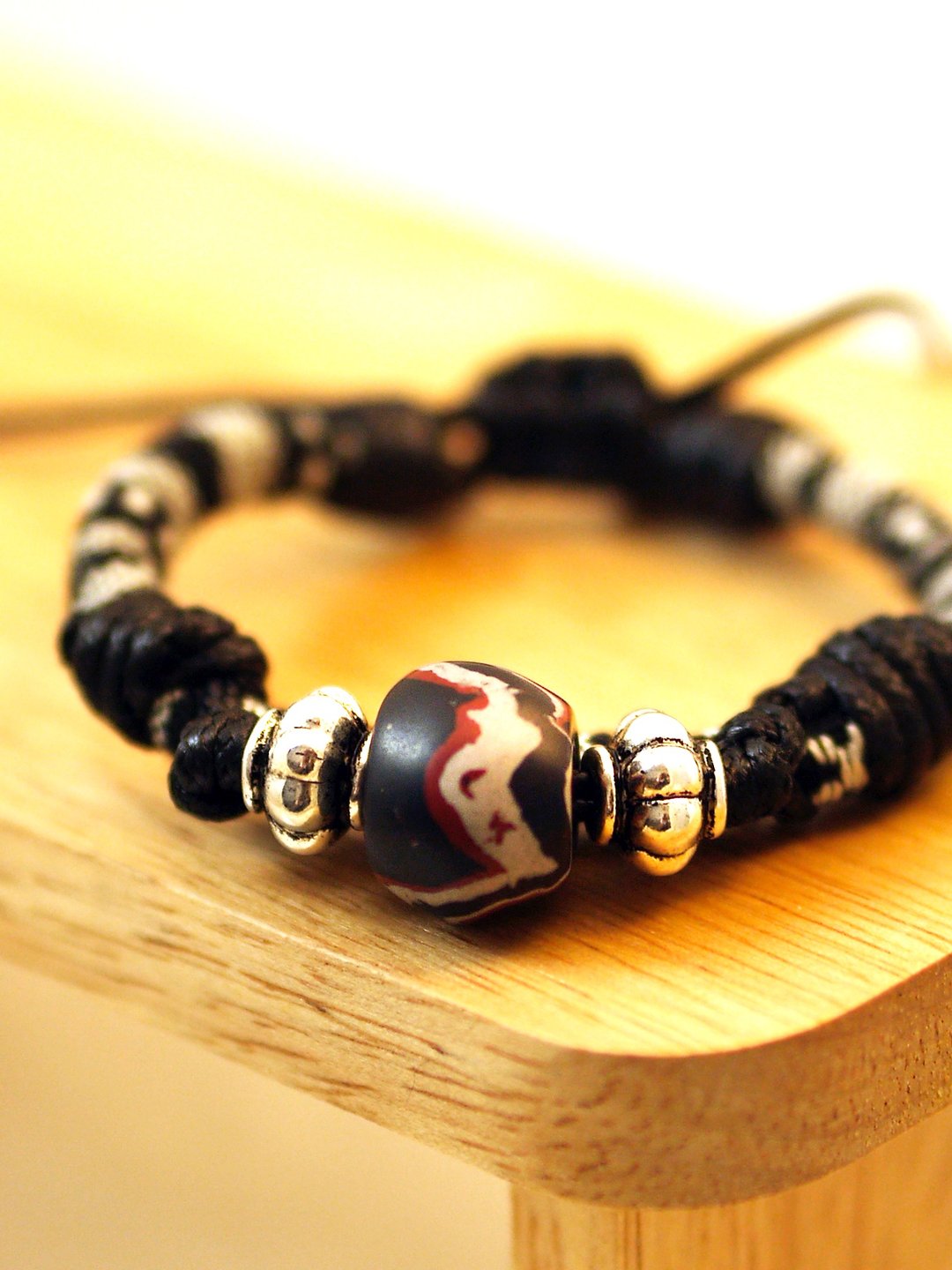 ★Wander Woven-clothes Bracelet★流浪系列织布手链(城市猎人) - 手链/手环 - 聚酯纤维 黑色