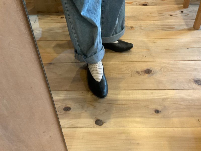 【人气黑款】真皮懒人鞋パンプス | 不压脚・轻量・通勤适用 (22.5-26cm) - 女款休闲鞋 - 真皮 黑色