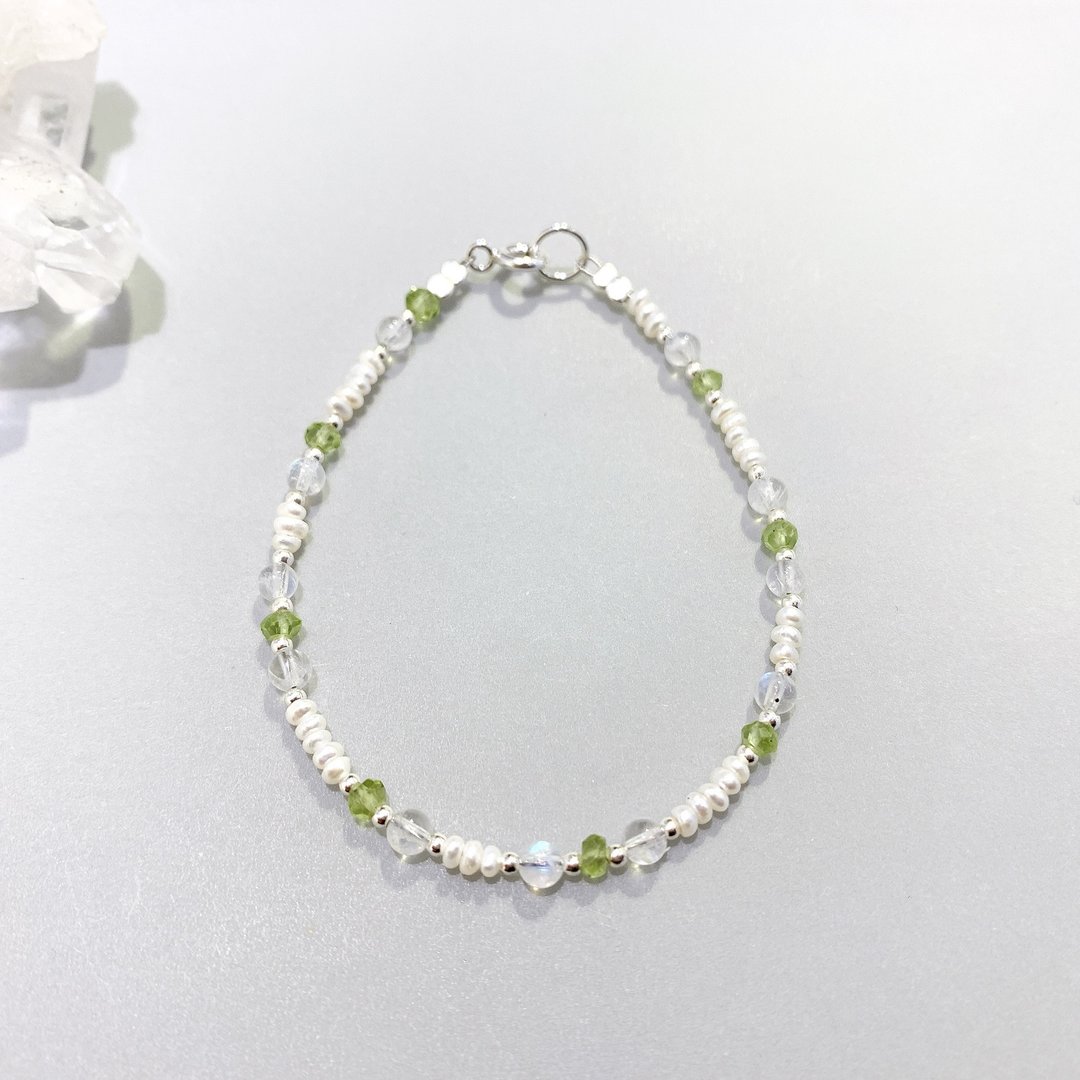 Ops pearls silver bracelet -橄榄石/月光石/珍珠/极细/925纯银 - 手链/手环 - 银 多色