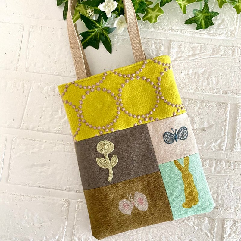 minä perhonen 书袋 minaperhonen book bag - 手提包/手提袋 - 棉．麻 