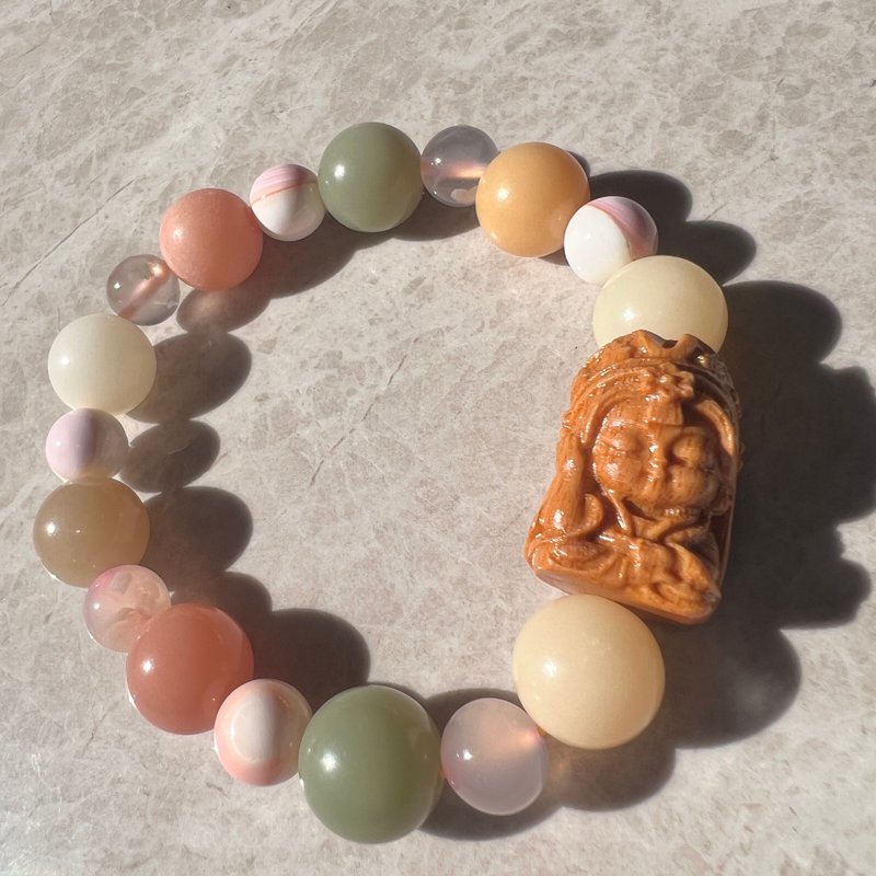 檀木扎基拉姆彩菩提女王贝樱花玛瑙手串 - 手链/手环 - 木头 多色