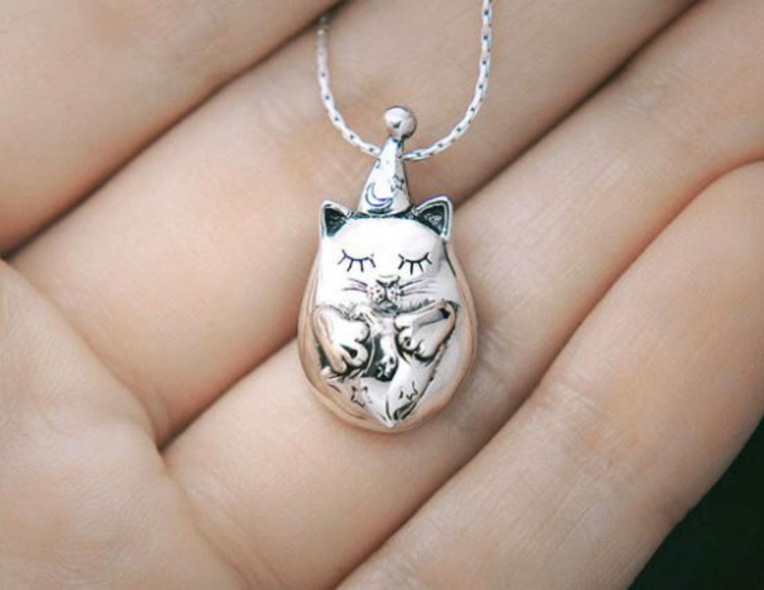 Sleep Cat Pendant - 项链 - 纯银 银色