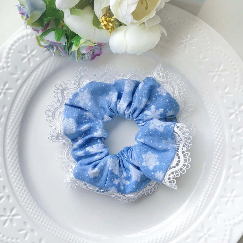 棉布拼接精致蕾丝大肠圈发圈-宁静雪花 - 发饰 - 棉．麻 蓝色