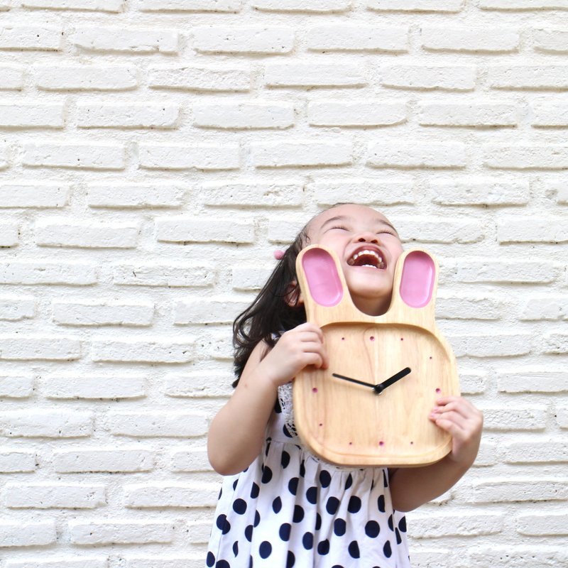 Bunny wood clock-Pink - 时钟/闹钟 - 木头 粉红色