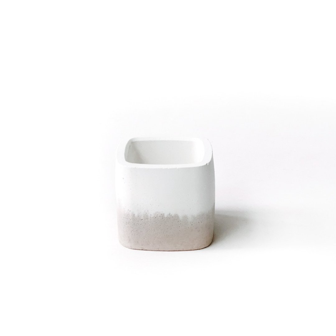 奶茶系列 | 小圆方双色水泥盆器 可搭配同色系底盘 - 花瓶/陶器 - 水泥 卡其色