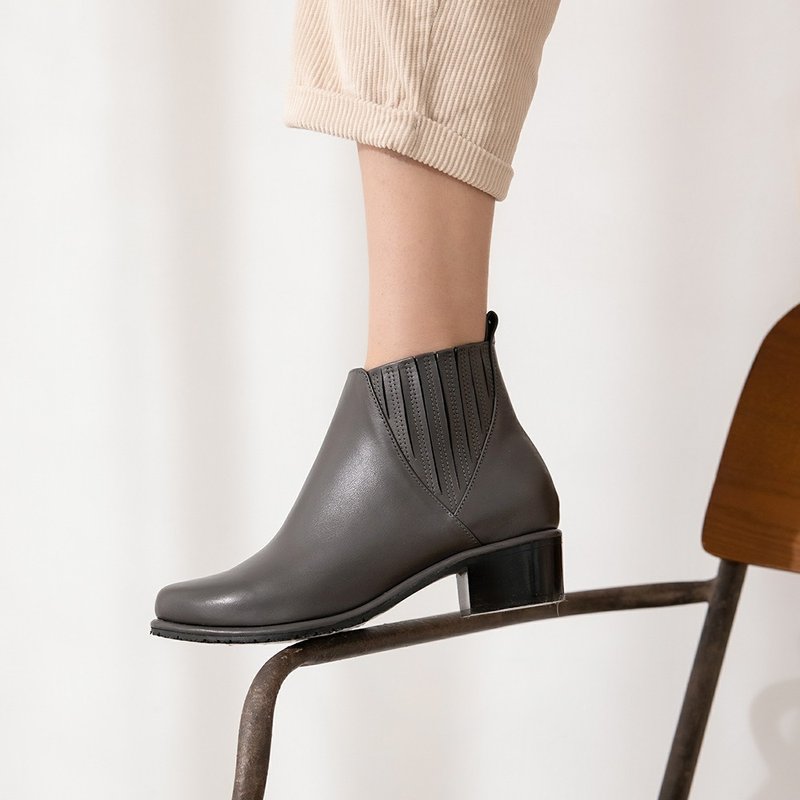 散漫酒馆切尔西靴-淡波本 - 女款短靴 - 真皮 灰色